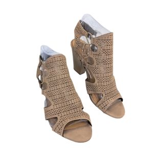 City Classified Women's Tan Summer Block Heels Suka-S‎ Size 9M